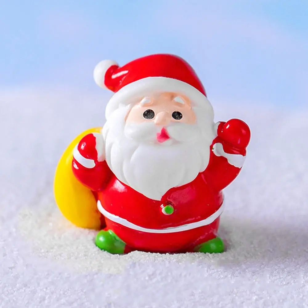 Mini Christmas Figurines Santa Clause Resin Miniature Knick-knacks Micro Landscape Home Decorations Cartoon Snowman Statue