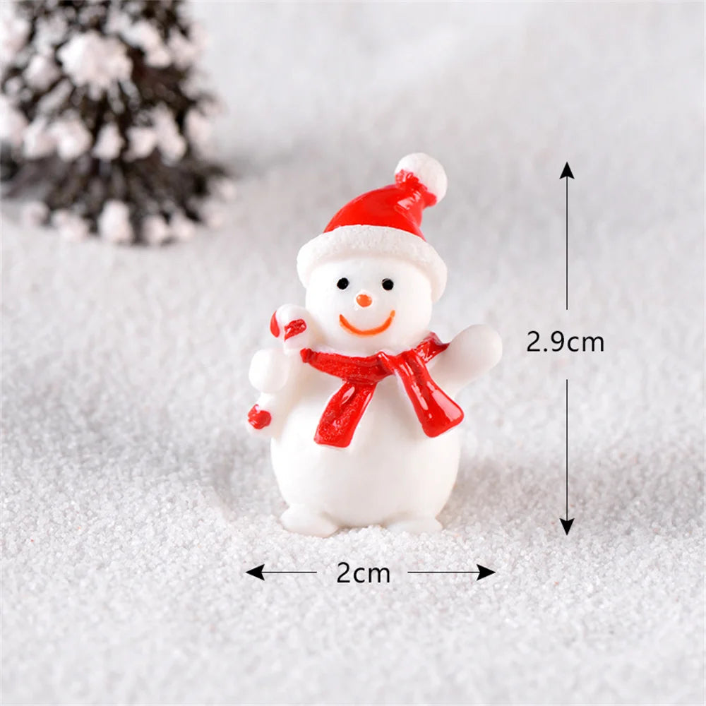Christmas Mini Resin Figurines Miniatures Santa Claus Snowman Elk Ornament Micro Landscape Meryy Xmas Ornament Decoration 2023